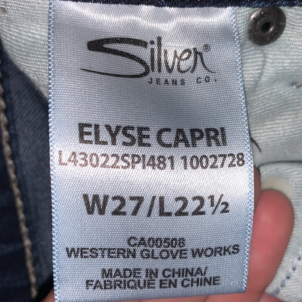 Silver Jeans - Picture 3 of 3